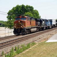 NS 213 with BNSF 4030