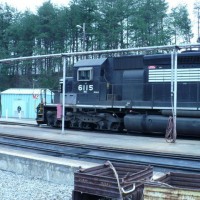 Oyama Yard Trains 3 31 2009 034