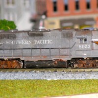 Atlas GP 38 Highhood.
This model started out as a Undecorated and I added BLMA Details.
Vapor AC
Sunshades
Mu Hoses
Horn