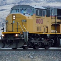 SD90/43 8001 coming into Sparks