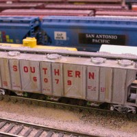 Weathering Covered Hoppers