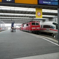 Commuter trains at Hauptbahnhof, Munich