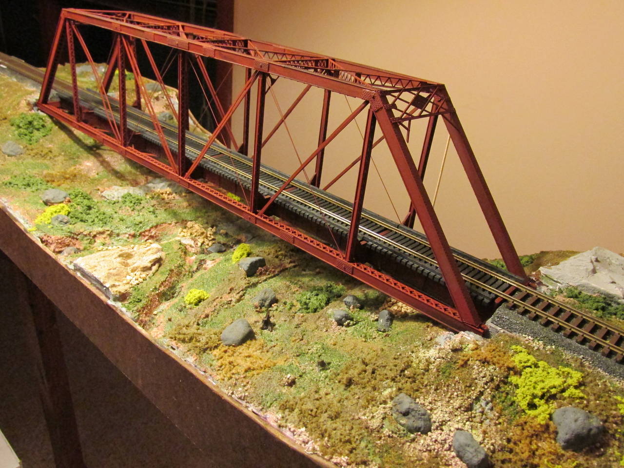 not stained 96" G-Scale Ceiling Railroad Overhead Truss Bridge 