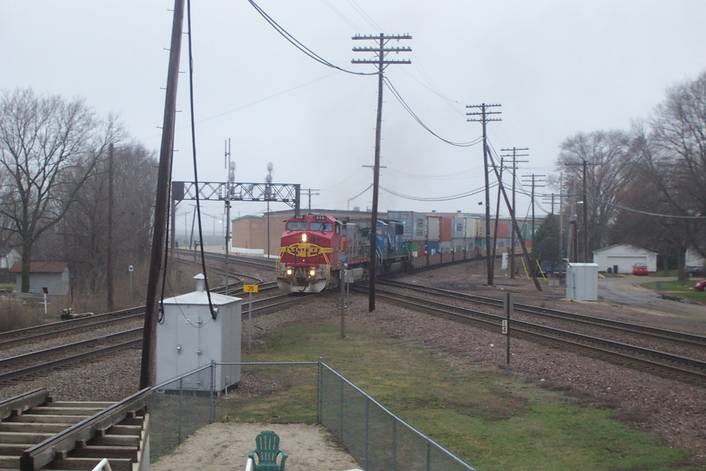 BNSF Crossing UP at Rochelle IL 3-