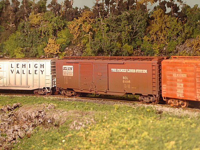 LNE_New_Boxcars006a.jpg