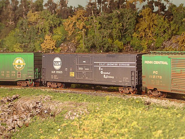 LNE_New_Boxcars012a.jpg