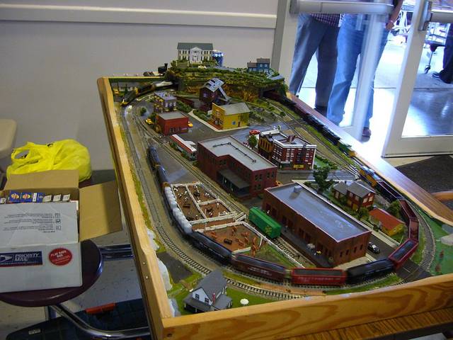 n scale 2x4 layout