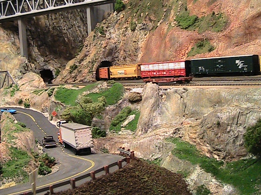 Blacktop roads - Model Railroader Magazine - Model 