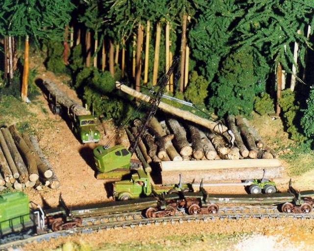 n scale logging layout