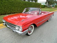 1961FordGalaxieSunlinerRed-001.jpg