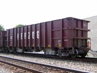 Train-Hopper-Ballast-HZGX8443.JPG