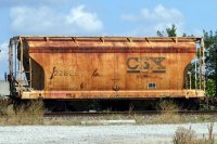 Train-Hopper-Covered2BayCylindrical-CSX228085.JPG
