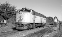 1976-07-16 003 CNW Wreck Barrington IL - for upload.jpg