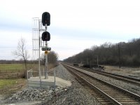 Train - Signal - Farmington Rd - NS 001 (looking S).JPG