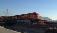 bnsf7061.JPG