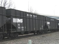Train-Hopper-Coal4BayFlat-NS802829001.JPG