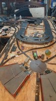 AFX4lane_HO rails.jpg