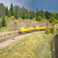 Upper level scenic details