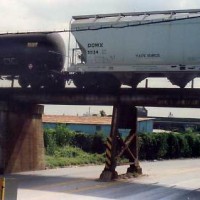 SP swing bridge approach