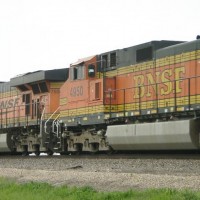 BNSF 750? and 4950