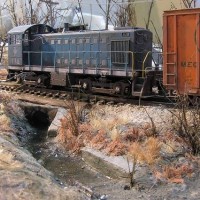 P2K Boston and Maine S3 and Roundhouse boxcar