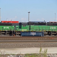 BNSF SD40-2 7819, Alliance Yard    11-01-2008