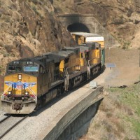 060203_UP5775_Tunnel_7
