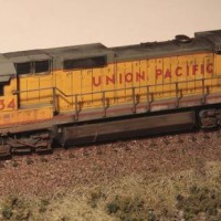 New Atlas N-Scale UP Dash 8-40C_weathered