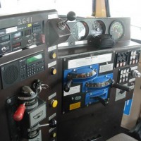 dash 9 controls