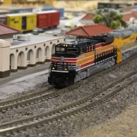 UP 1996 (Kato SD70ACe) leads a NB intermodal