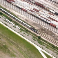 Arial of a Metra train in Chicago.