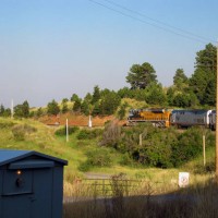 California Zephyr with UP 1989