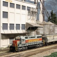 HDLX (former UTRR) SD35 pulling a cut of hoppers on the BNSF BenZach Sub_1