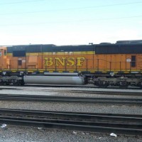 BNSF 8882
