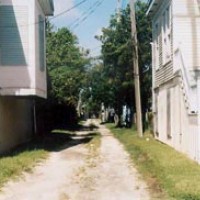 Victorian house and alley to model