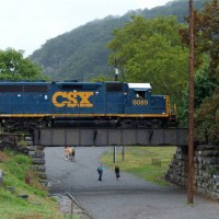 CSX 6089 heads to Winchester VA