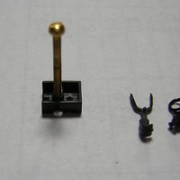 5-AZL_Coupler_Guts_with_Screw