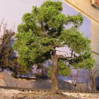Tree made from twisted wire