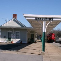 trains112610_024