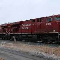 trains121810_025