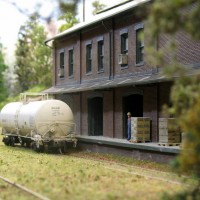 Freight house scenery complete