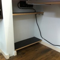 Desk(4)