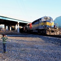 CSX Q539-20 with I,C,&E SD40-2 "City of Linwood" leading