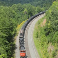 NS 64G with CN 2271 leading a ethanol train through Dead Ox Hollow, KY 9-1-