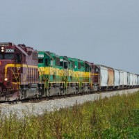 LIRC 2004 leading LIRC C122 just south of Edinburg, IN