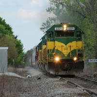 LIRC K0X2 with LIRC 2371 leading a manifest train pulling up Underwood Hill