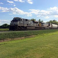 NS 2679 SD70M-2
