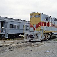 Heavyweight business car and GP-9