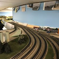 Hiding Track with a high fascia board--Right view