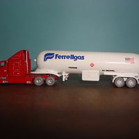 Propane Truck #2 (800x600)